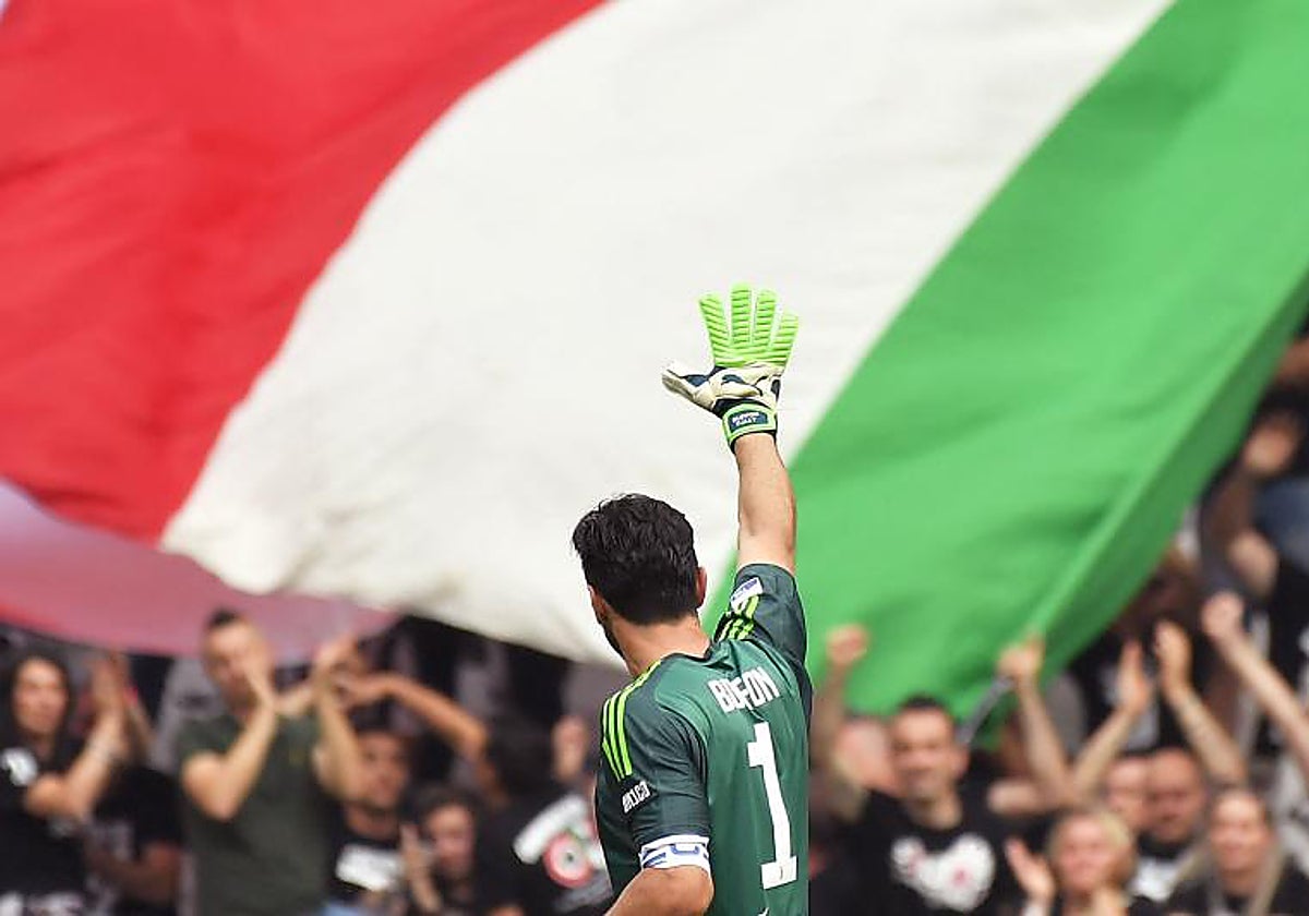 Gianluigi Buffon se retira del fútbol tras 28 años como profesional