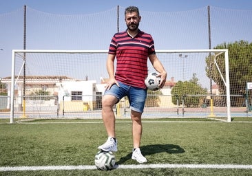 Fernando Estévez: «En la medicina todo está muy protocolizado, el fútbol es más complejo»