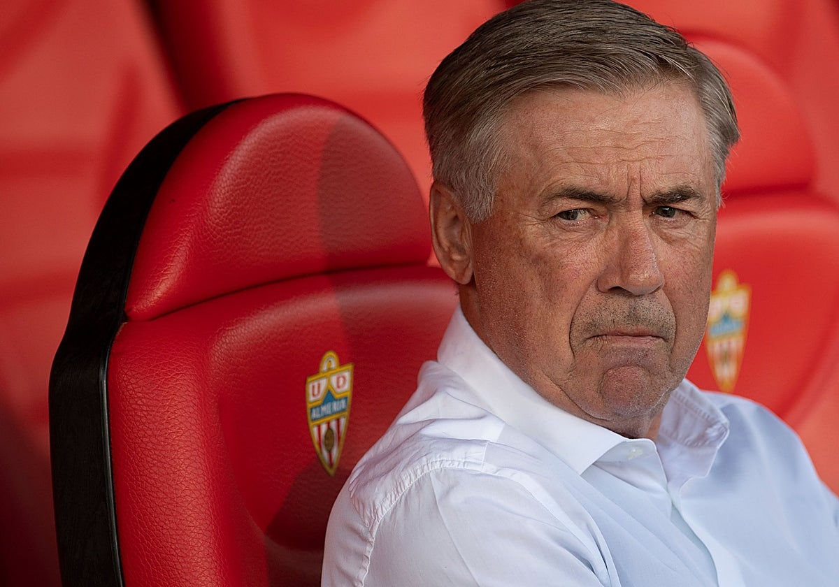 Carlo Ancelotti, en el banquillo del Power Horse Stadium