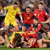 La triple corona del fútbol femenino español, la gesta de una selección única