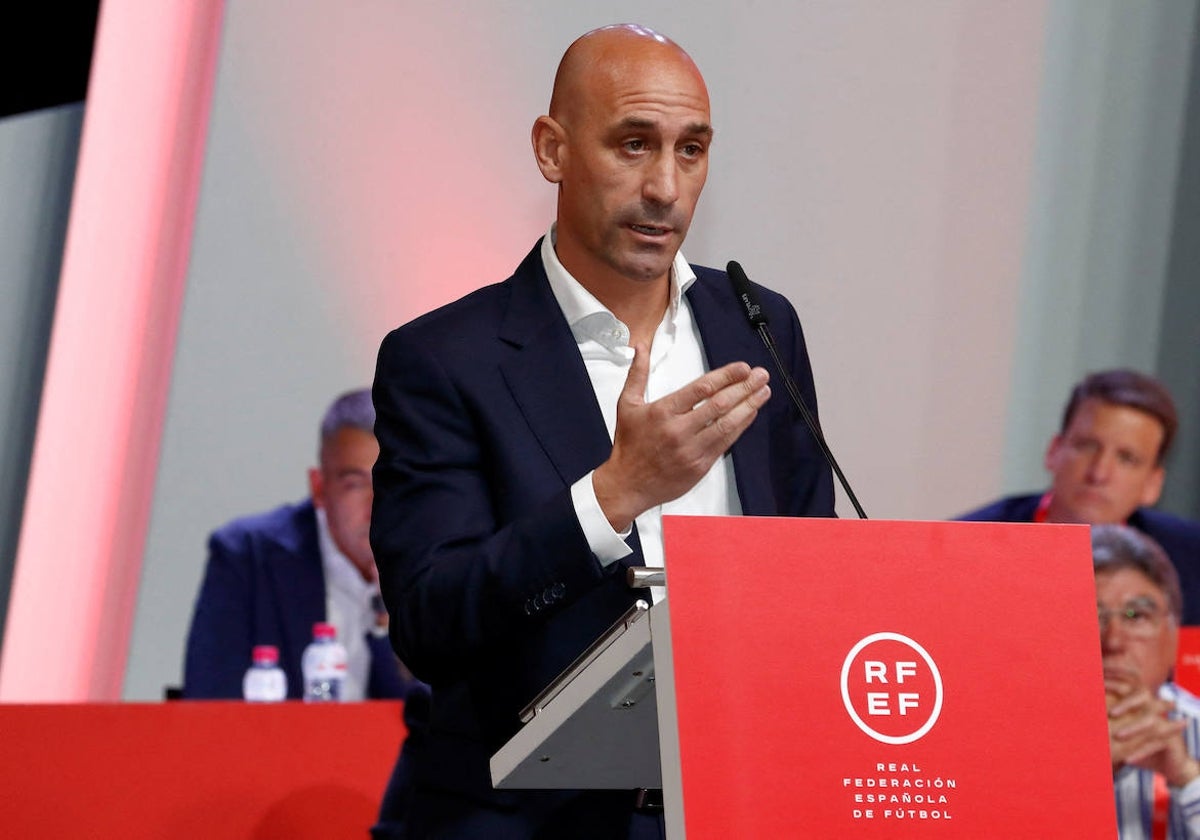 Rubiales, durante la Asamblea Extraordinaria de la RFEF