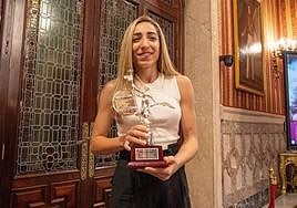 La reacción de Olga Carmona al encierro de la madre de Rubiales: «No me quiero meter»