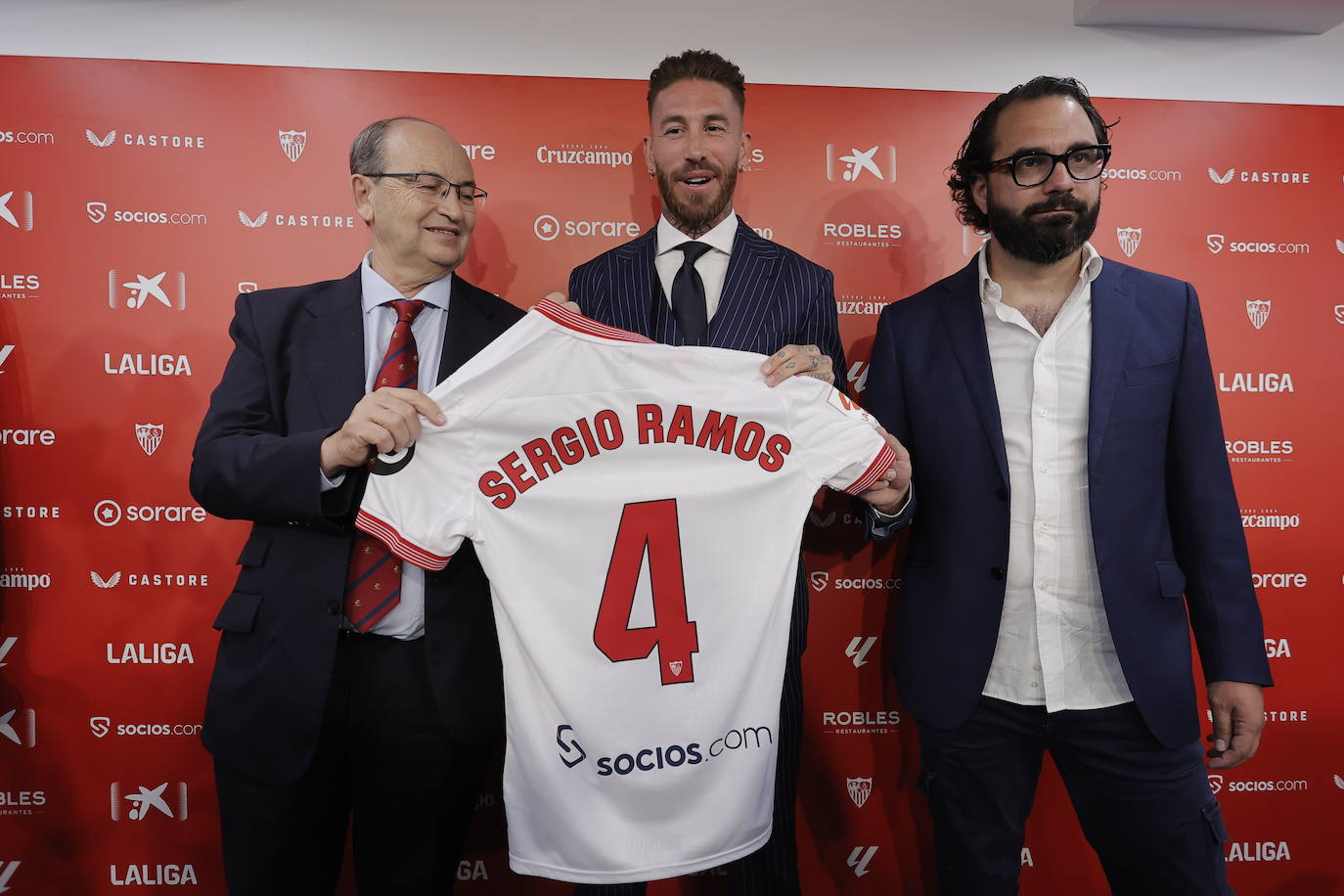 La presentación de Sergio Ramos como nuevo jugador del Sevilla FC