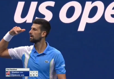 Djokovic se ríe de Shelton en la celebración de su pase a la final