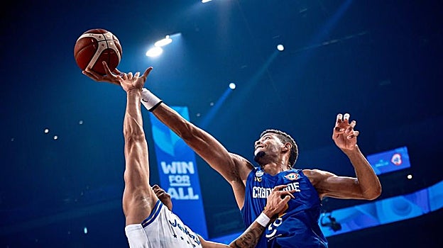 Tavares, ante Veenzuela