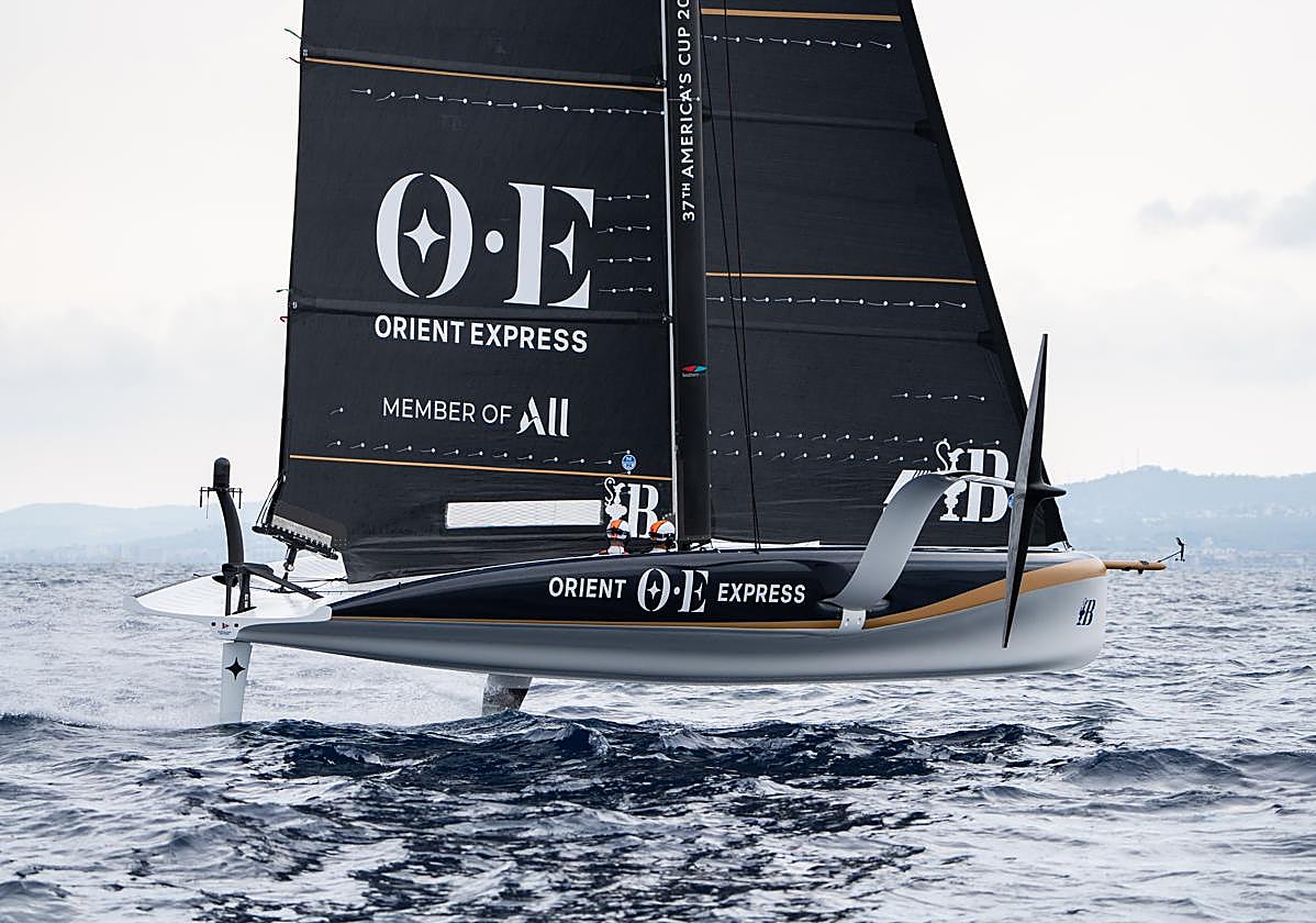 Orient Express Racing Team se prepara para su primera navegación competitiva
