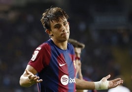 El Barça gana y enamora