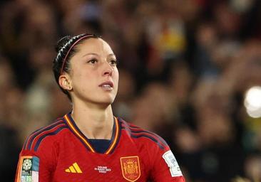 Jenni Hermoso acusa a la Federación de intimidación y amenazas: «¿Protegerme de qué?»