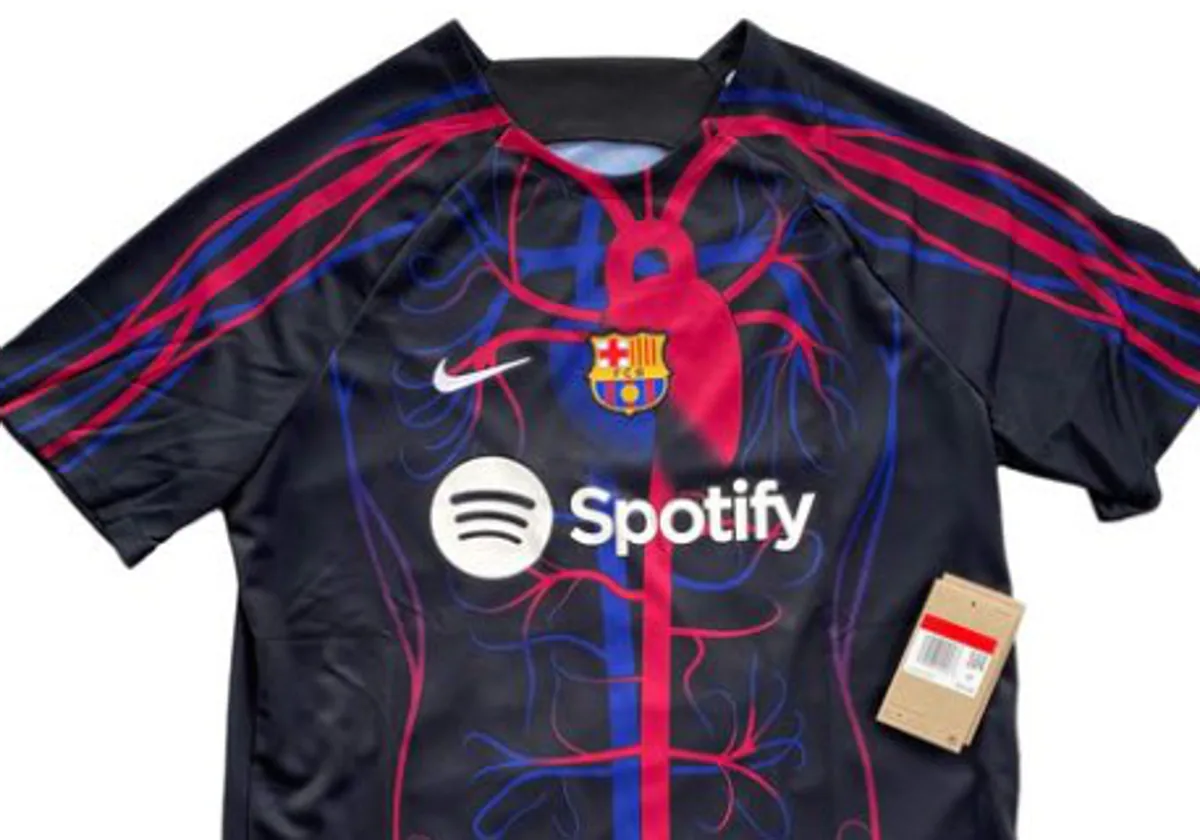 La estrambótica camiseta para el 125 aniversario del Barça que