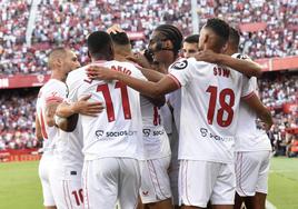 El Sevilla FC vuelve a golear año y medio después