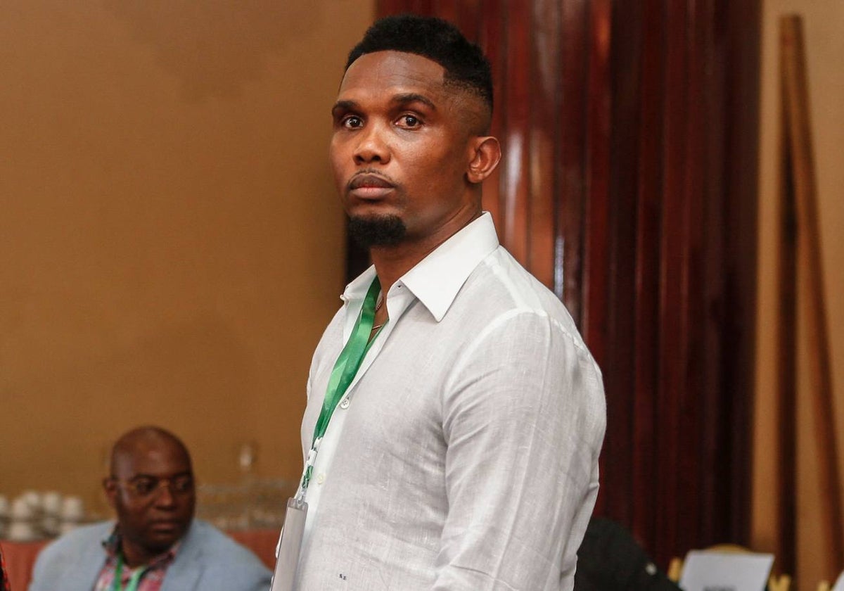 El exfutbolista y presidente de la Federación camerunesa Samuel Eto'o