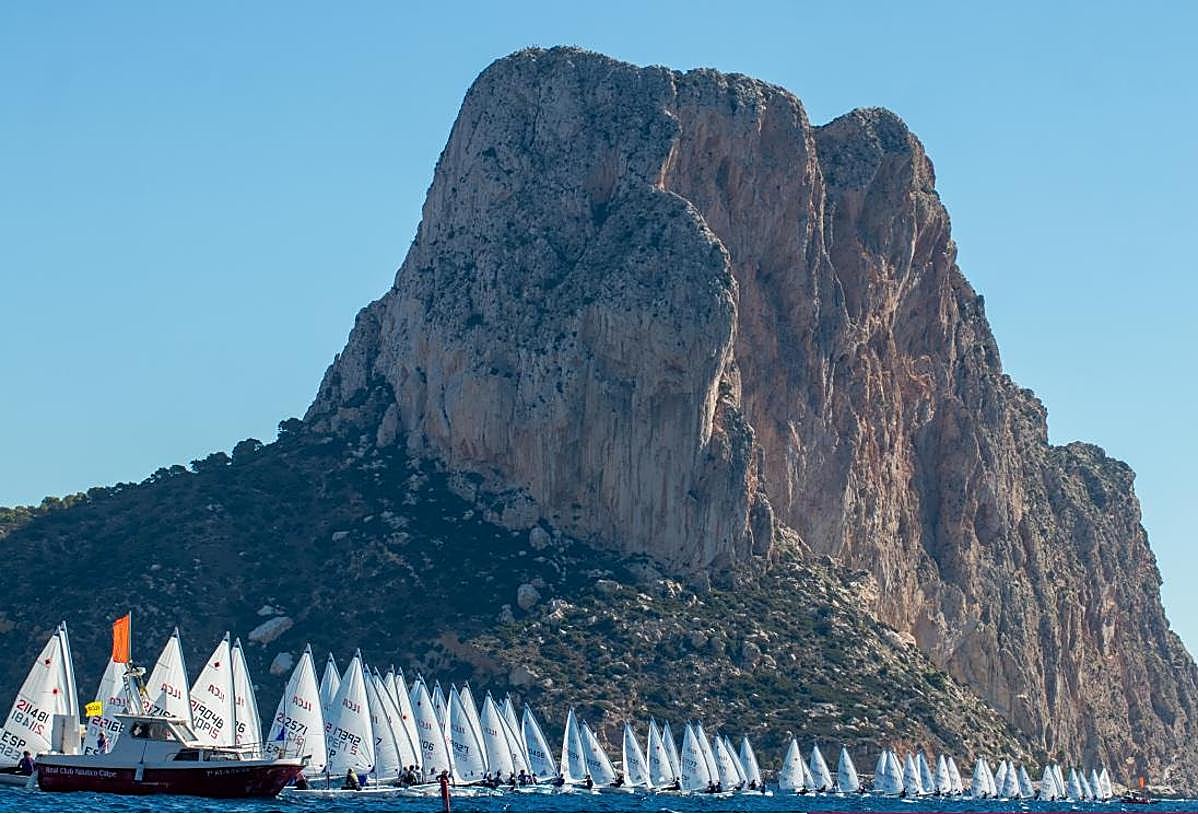 Calpe coronó a los campeones de ILCA 4, ILCA 6, 420 y 29er en su Trofeo de Vela Ligera