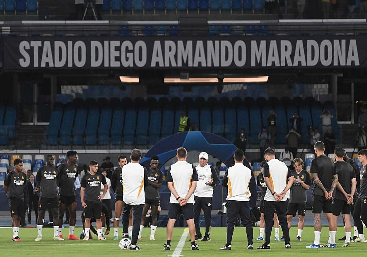 El Real Madrid, antes de su enfrentamiento contra el Nápoles