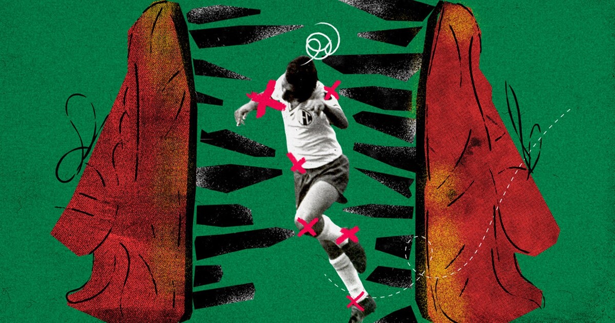Por qué las botas de fútbol actuales no son para mujeres? Pueden provocar  lesiones