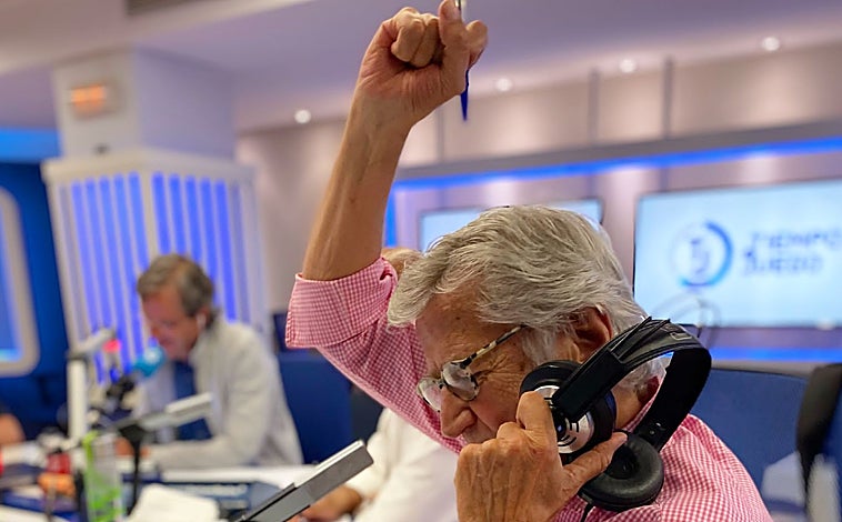 Imagen principal - La vida sin Pepe en &#039;Tiempo de Juego&#039;: «su publicidad coral es la diferencia»