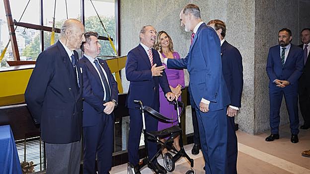 El Rey visitó el Real Club Marítimo del Abra-Real Sporting Club con motivo de su 125º Aniversario