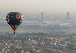 Los globos inundan el cielo de Sevilla