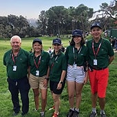 Voluntarios por una gorra y un bocadillo