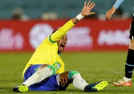 Neymar se rompe el ligamento cruzado y pasará por cirugía