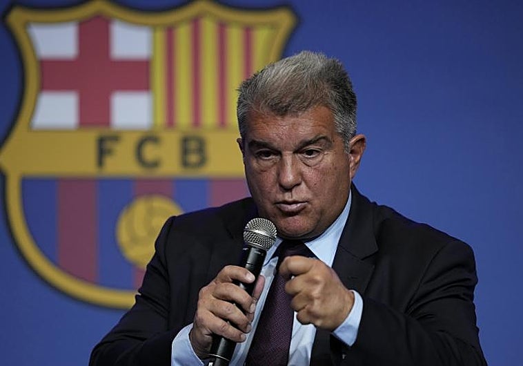 Laporta da explicaciones sobre el caso Negreira