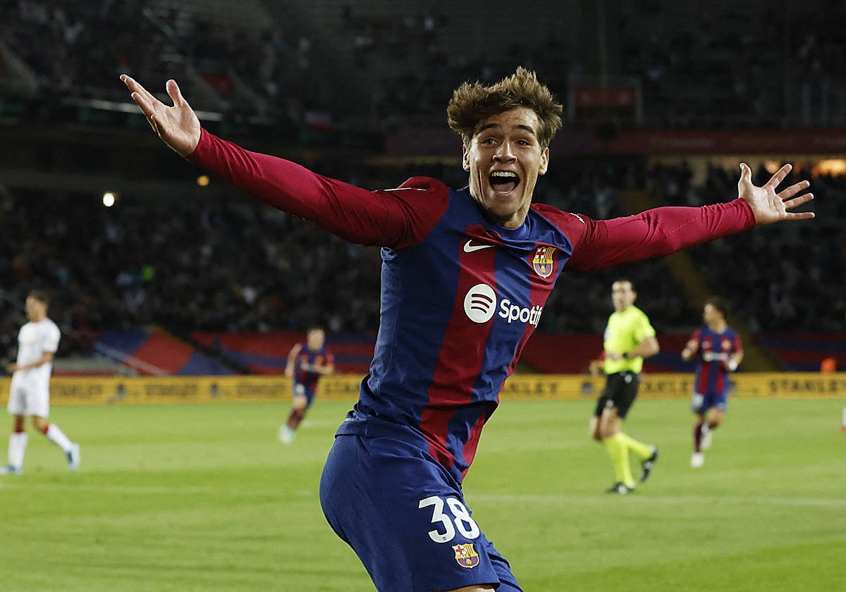 Marc Guiu protagonizó el debut soñado ante el Athletic