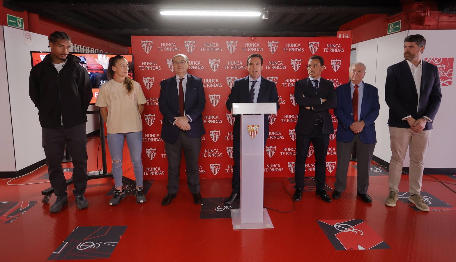 Presentación a los medios del nuevo tour virtual por el estadio Sánchez-Pizjuán