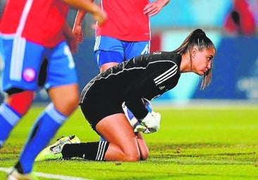 La selección femenina de Chile sigue a España y también grita «Se acabó»