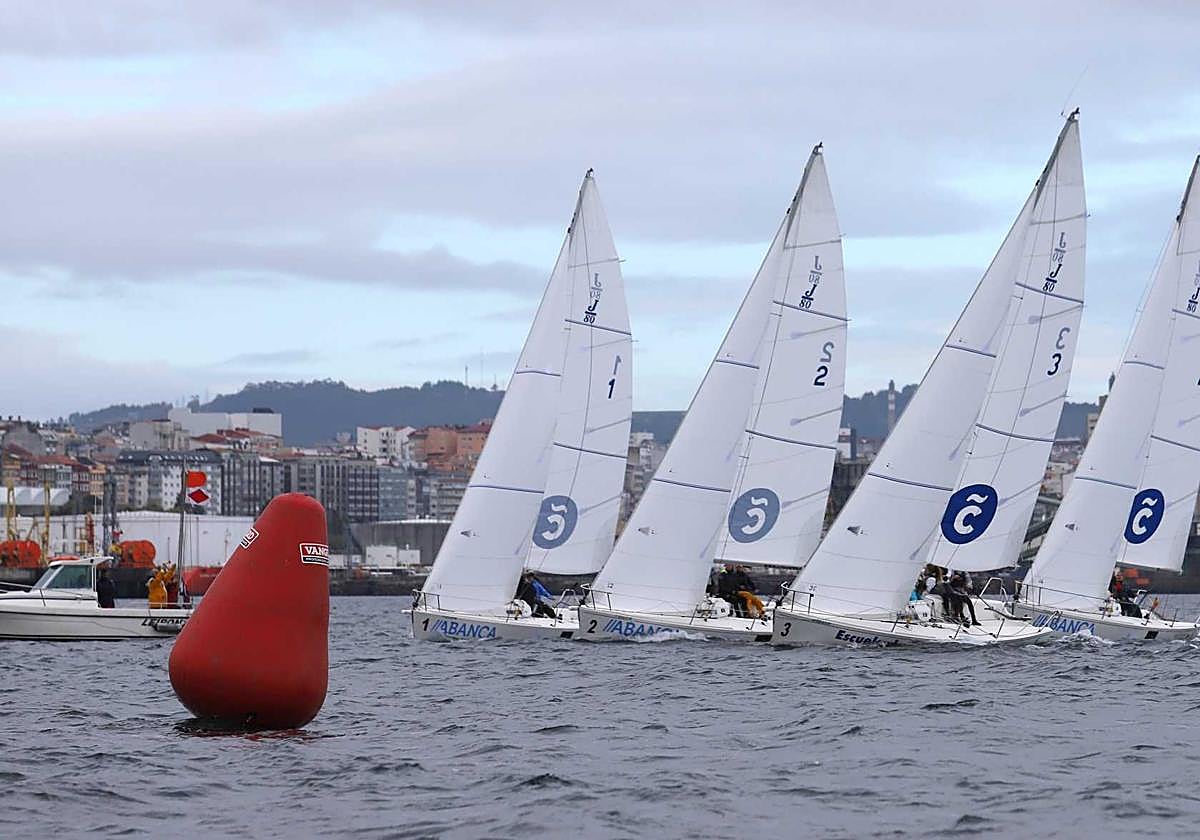 La Regata Isabel Zendal abre la Semana en La Coruña