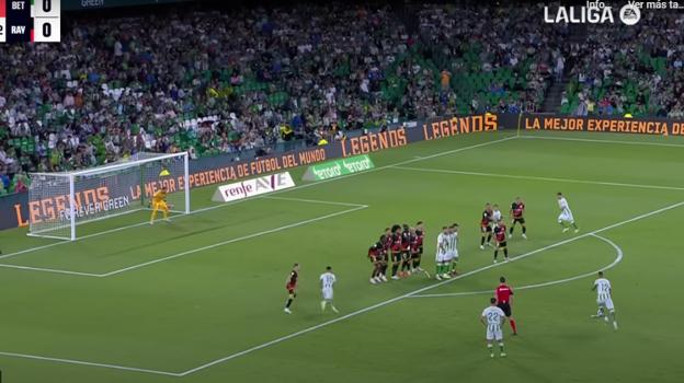 El Betis, el mejor equipo a balón parado del primer tercio liguero