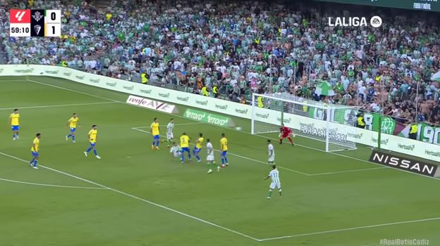 El Betis, el mejor equipo a balón parado del primer tercio liguero