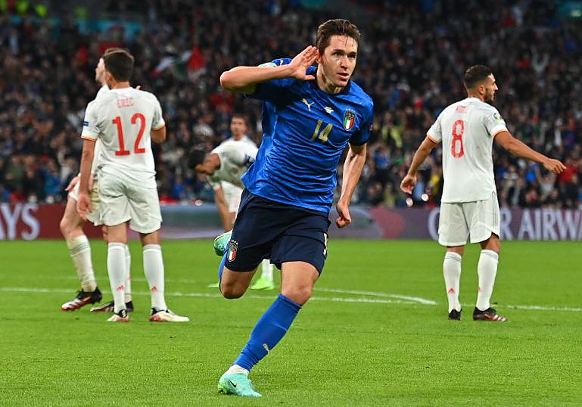 Federico Chiesa celebra su tanto ante España en las semifinales de la pasada Eurocopa