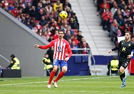 El tormento de Stefan Savic tras más de un mes en el banquillo rojiblanco