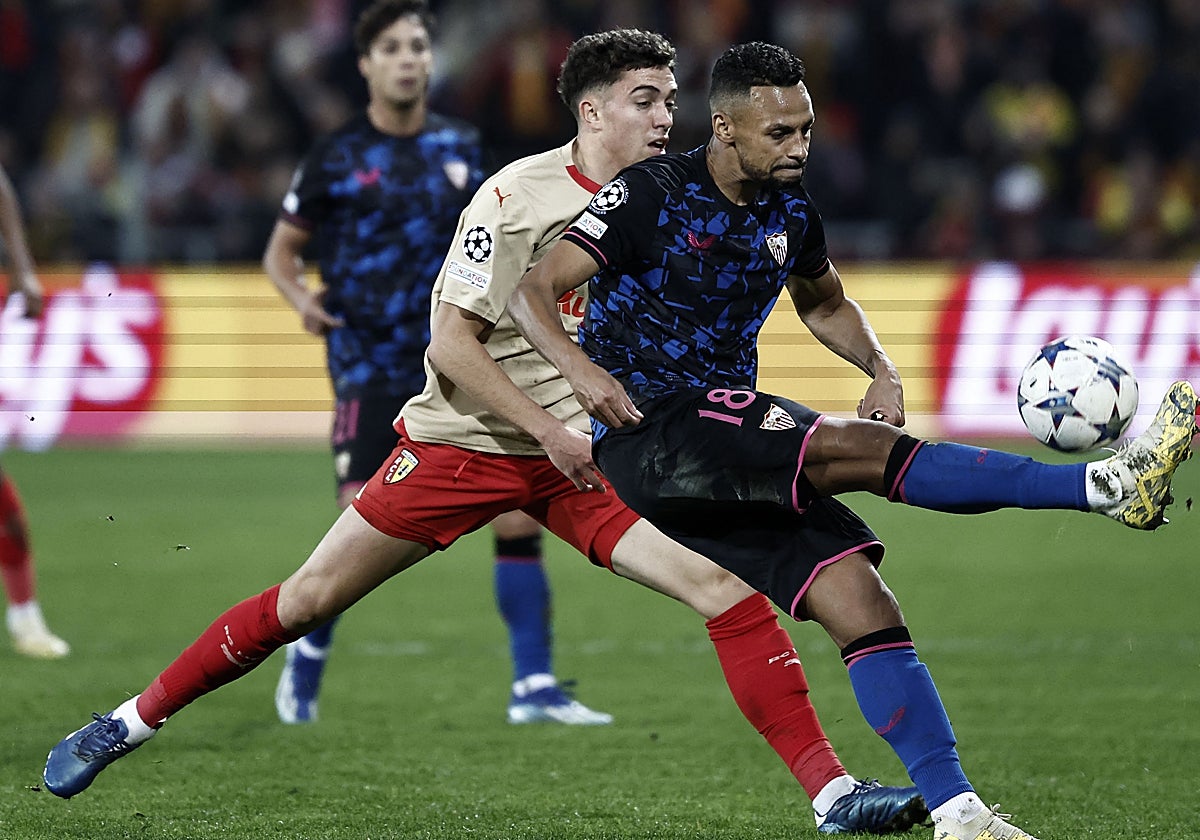 Sow, durante el Lens - Sevilla de la Champions League