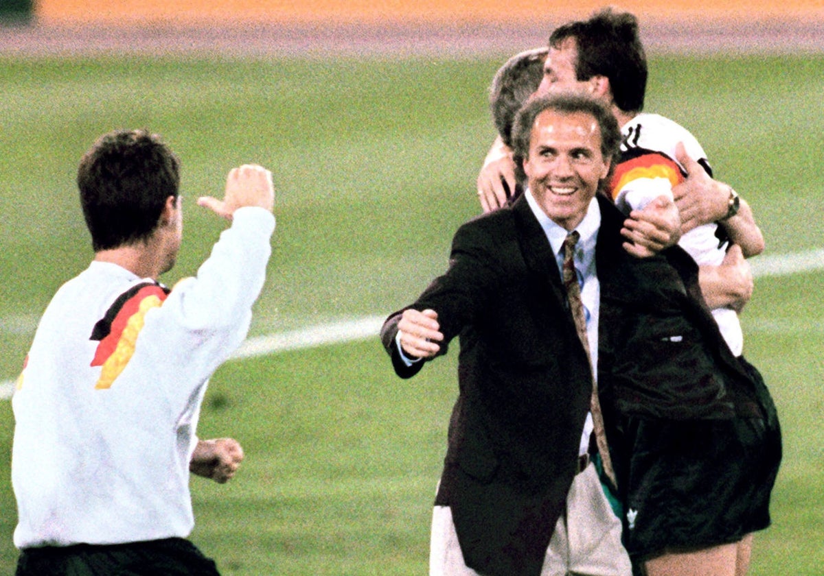 Beckenbauer, durante el Mundial de 1990