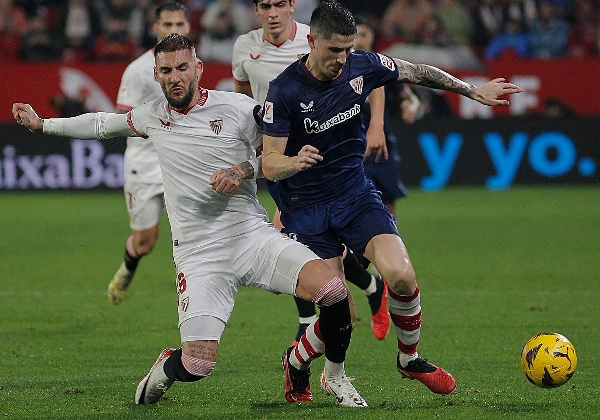 Gudelj, durante el partido ante el Athletic