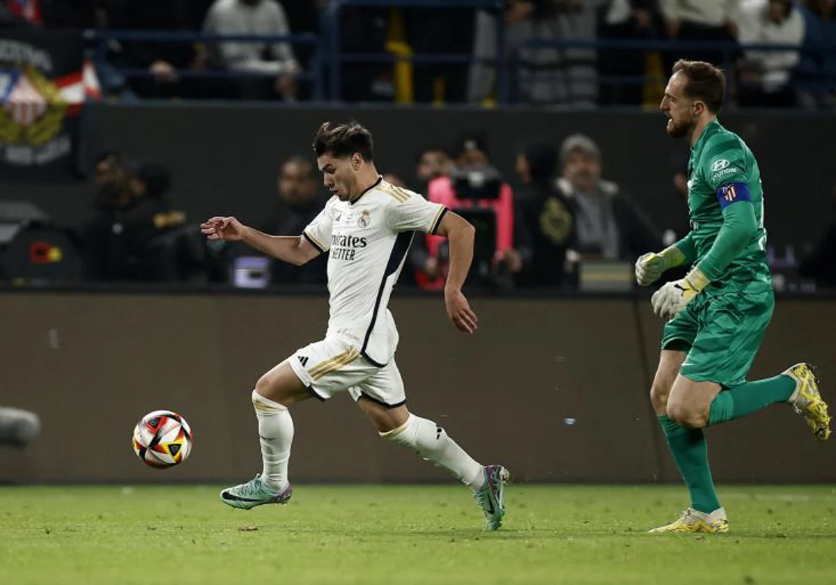 Brahim deja atrás a Oblak en el quinto gol del Real Madrid ante el Atlético