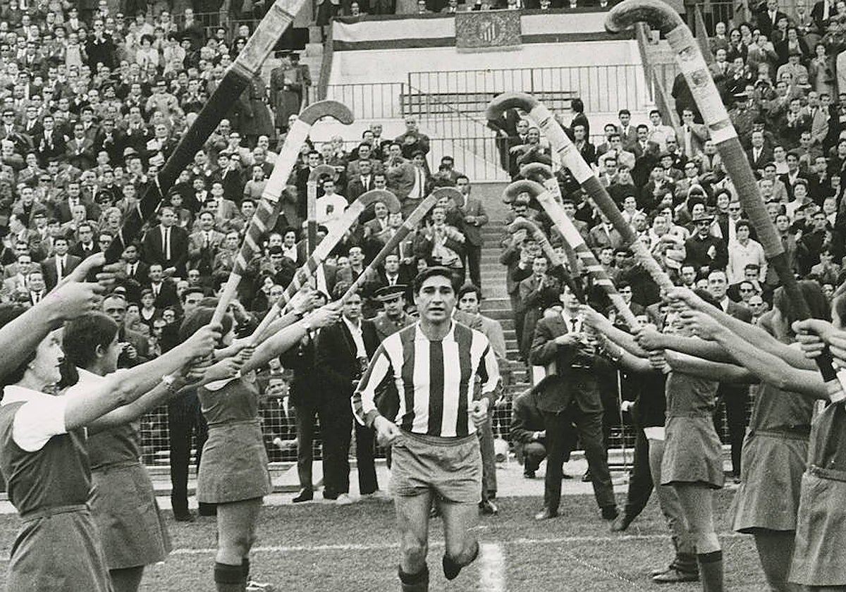 Partido homenaje a Jorge Griffa en el Manzanares en el año 1967