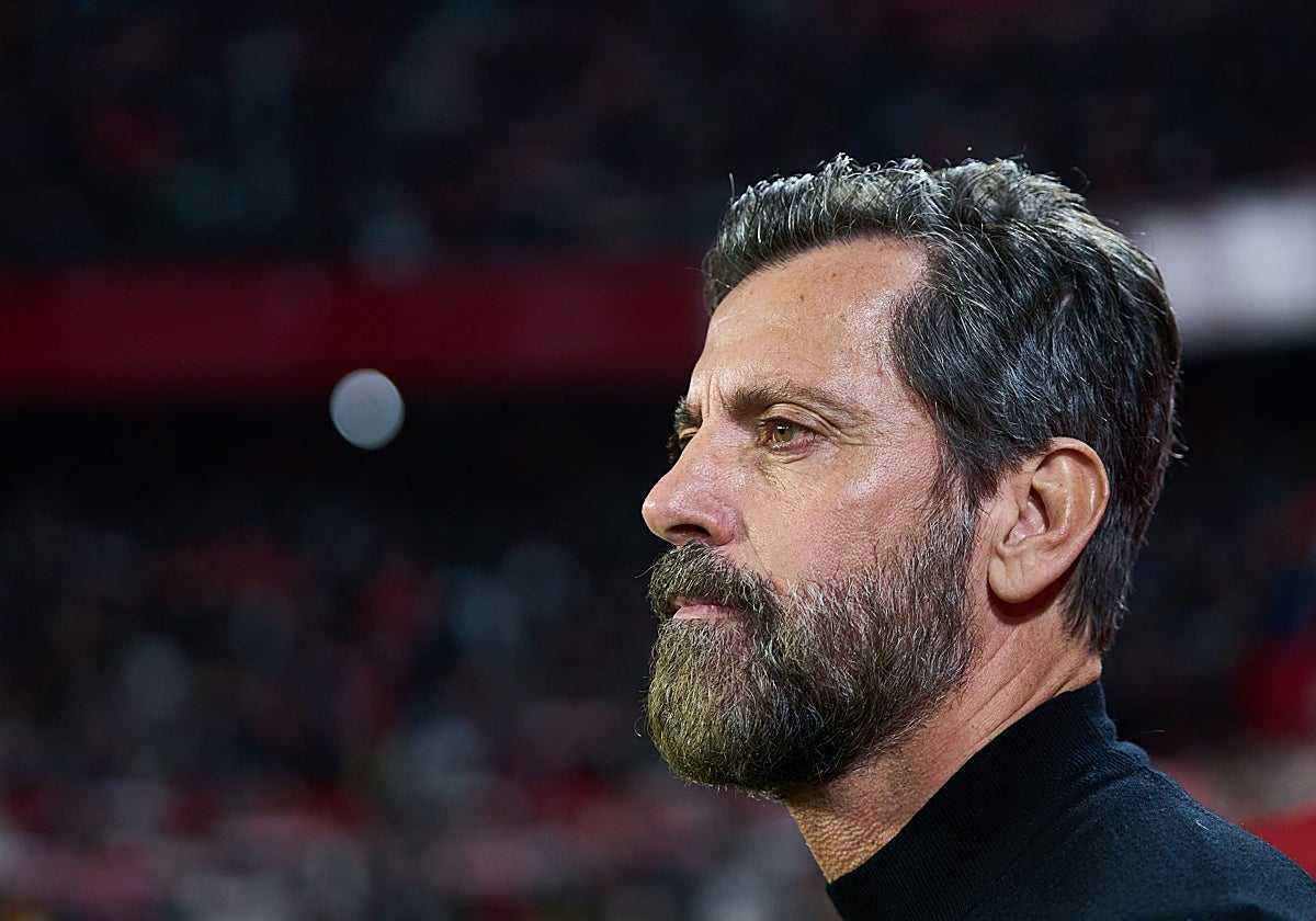 Quique Sánchez Flores durante el duelo ante el Alavés