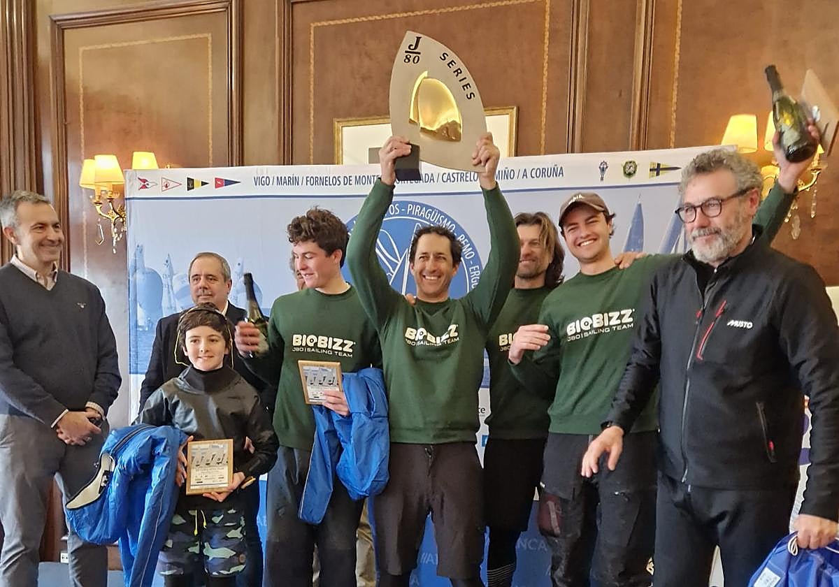 El Biobizz ganó la Liga J80 tras las Sailing Final Series de La Coruña