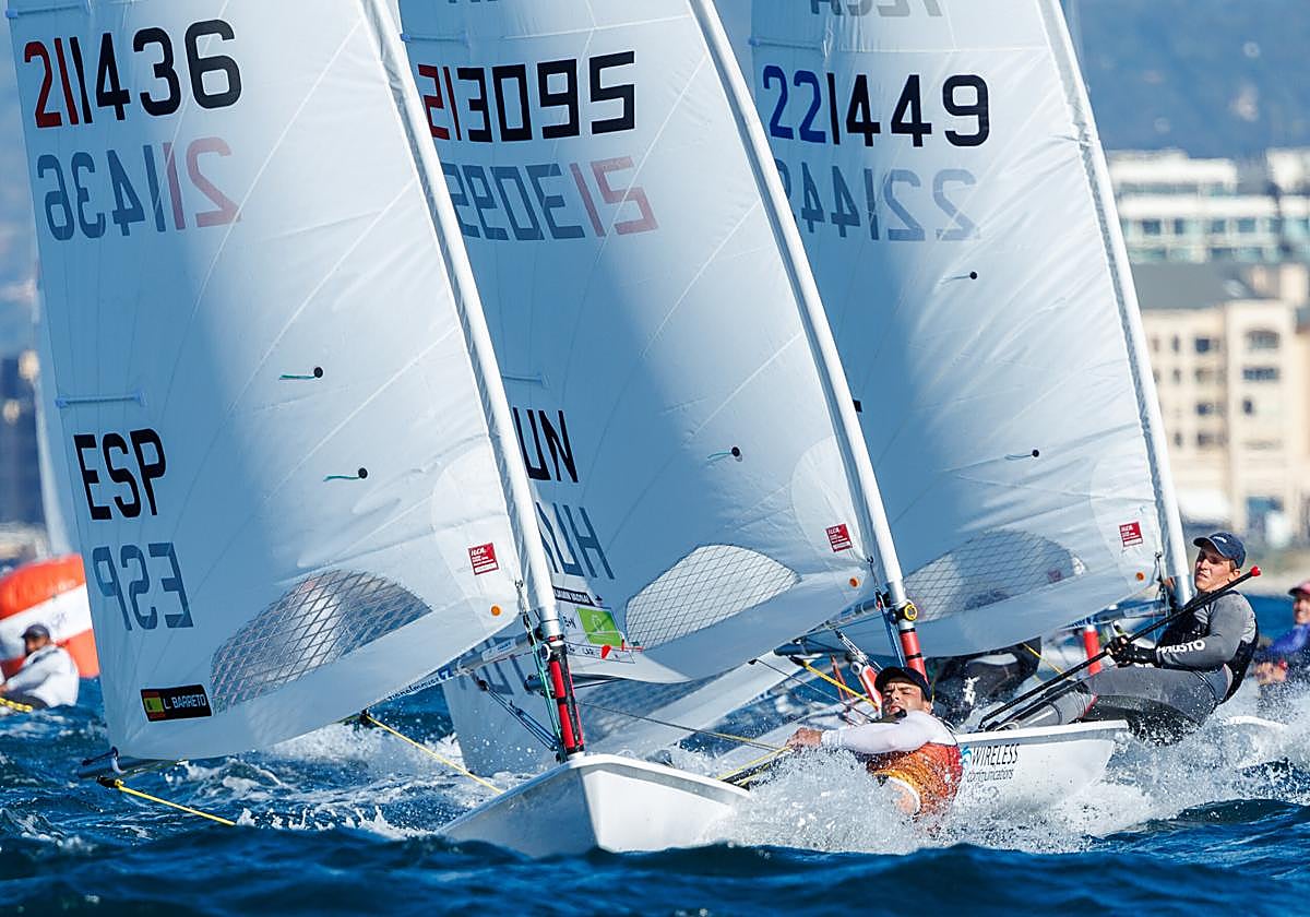 Joel Rodríguez y Leo Barreto, en el grupo Oro del Mundial de ILCA 7
