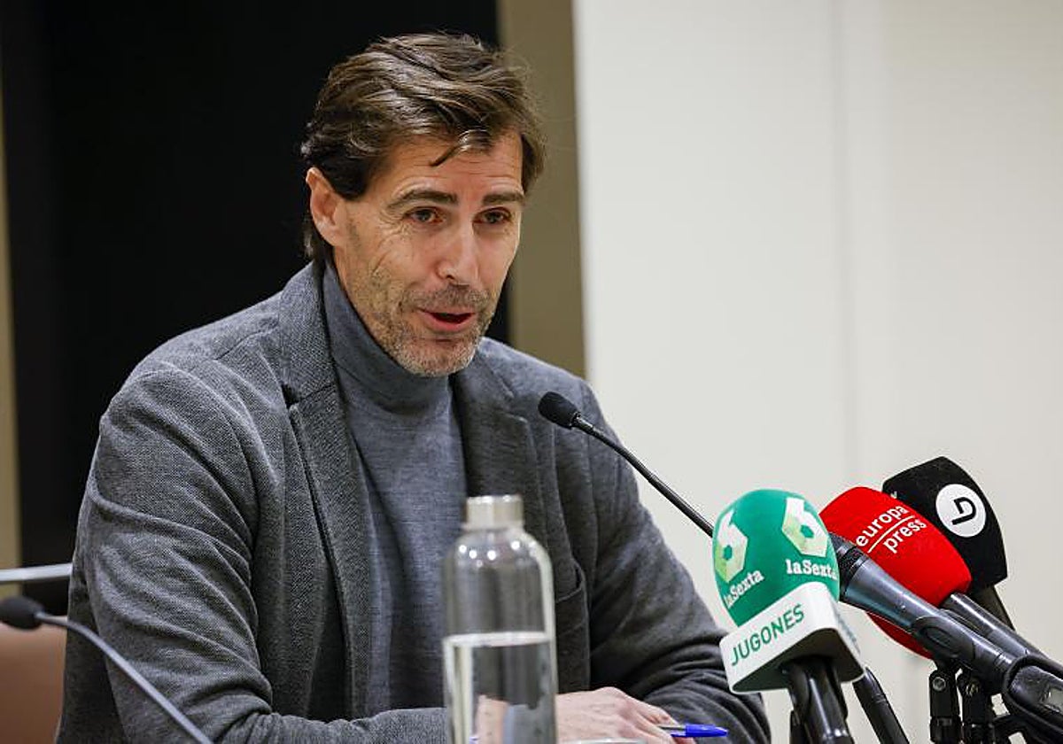 Raúl Chapado, durante la rueda de prensa