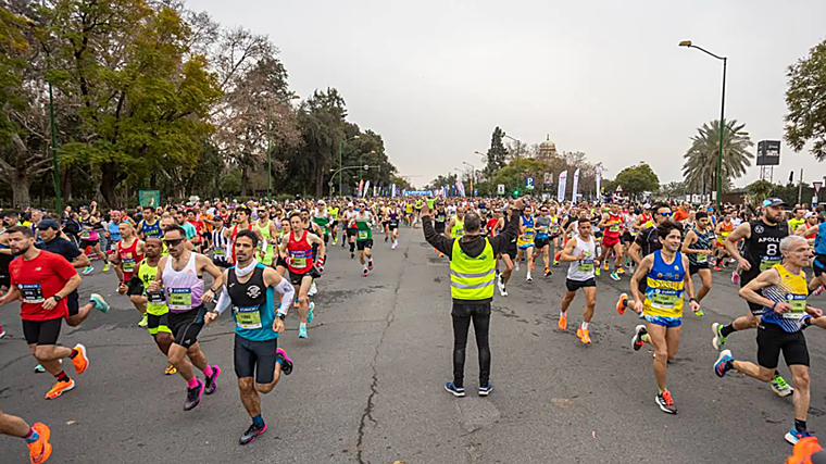 Inicio del Zurich Maratón de Sevilla 2023