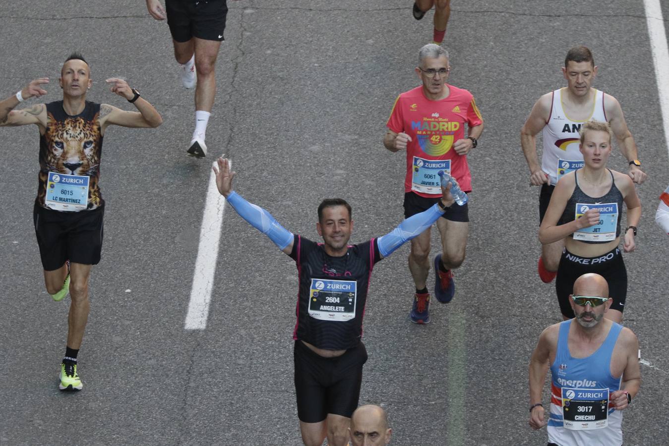 Corredores por el centro histórico de Sevilla