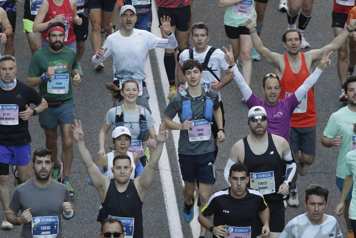 Corredores por el centro histórico de Sevilla