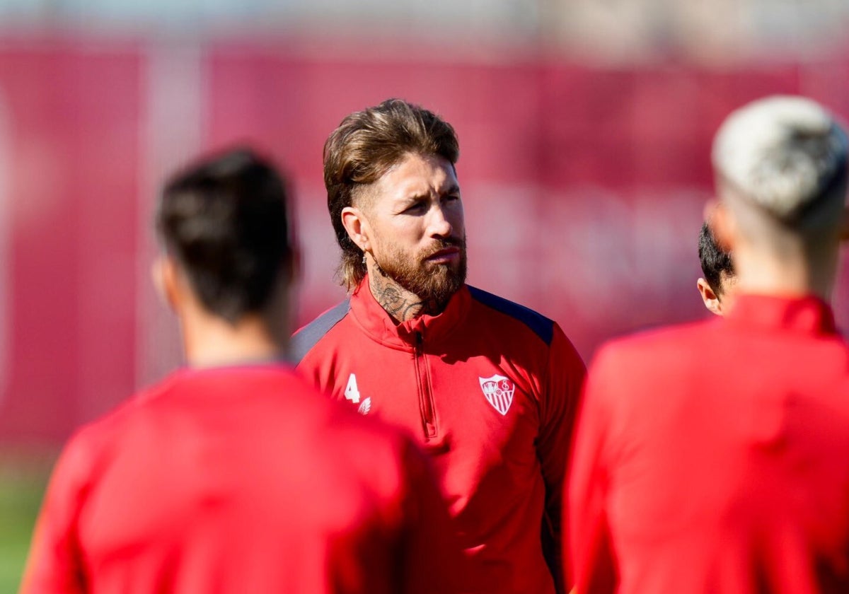 Sergio Ramos durante el entrenamiento de este miércoles