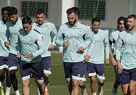 Guido y Miranda se entrenan con normalidad y apuntan a entrar en la lista para el Atlético - Betis