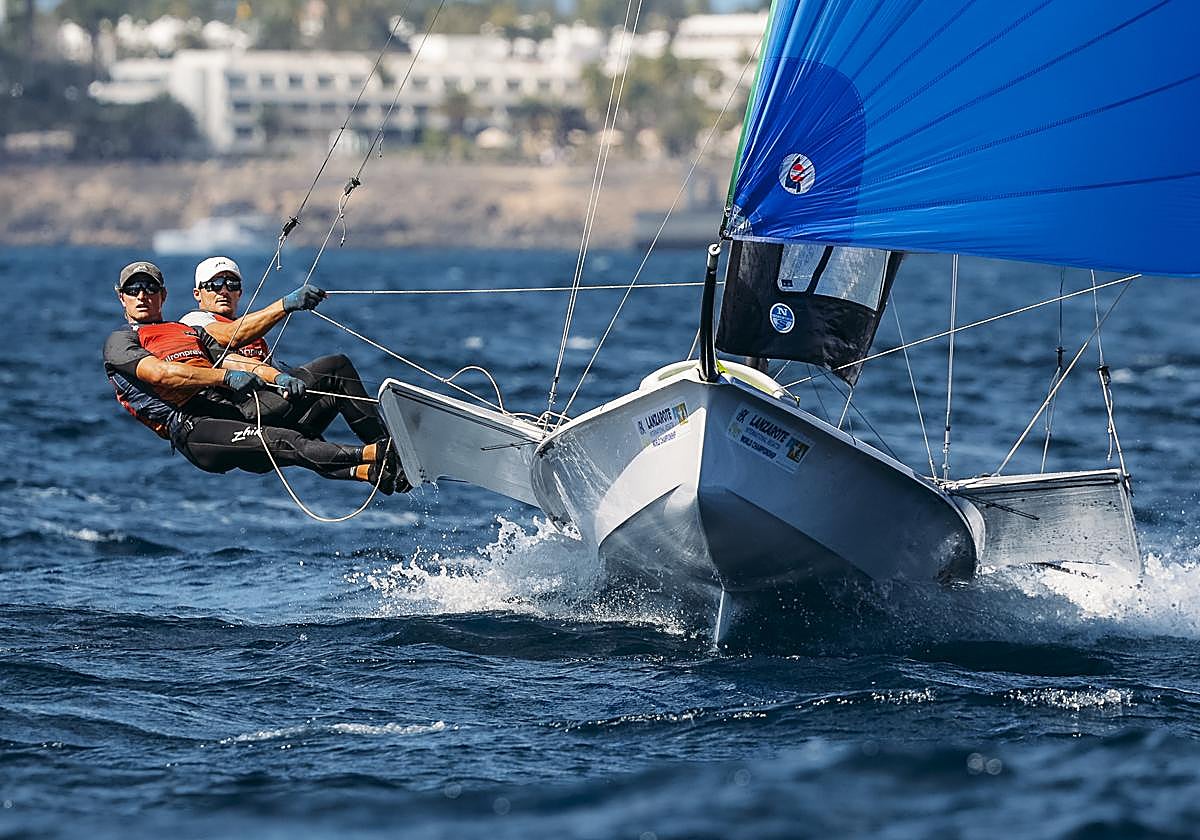 Botín y Trittel ya son segundos en el Mundial de 49er de Lanzarote