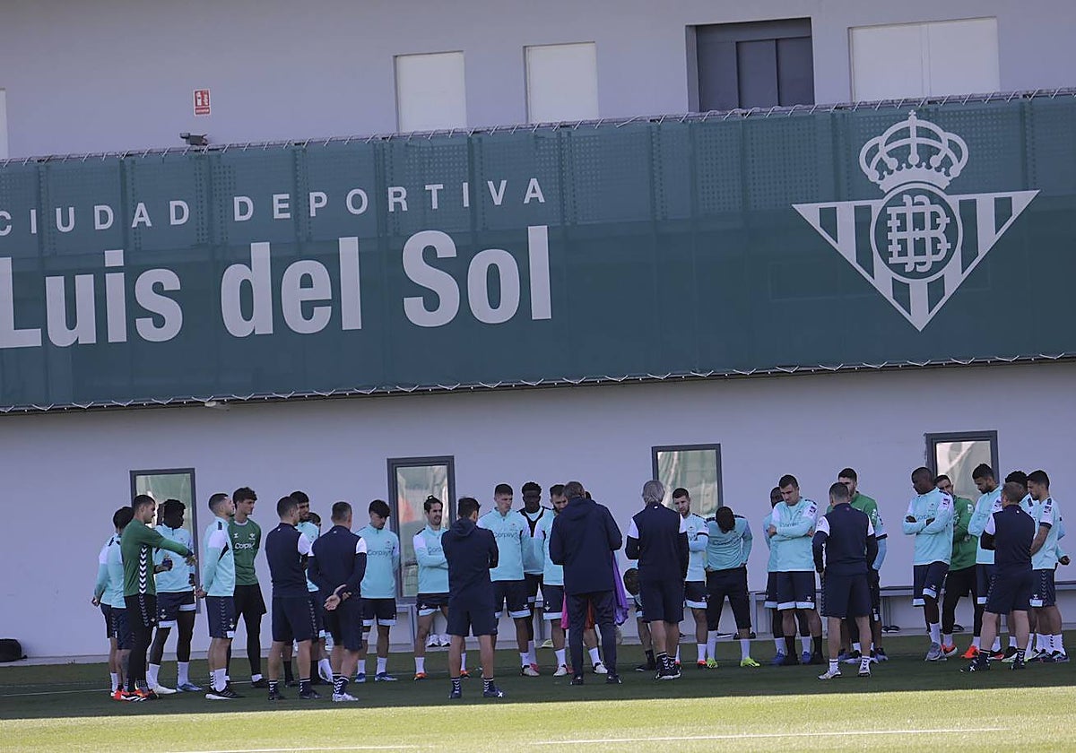 Chimy explica su roja: no sabía que Moreno había sido expulsado