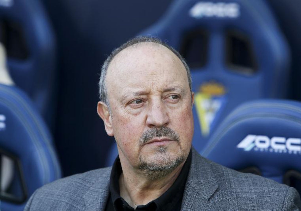 Rafa Benítez en el partido que enfrentó al Celta contra el Cádiz