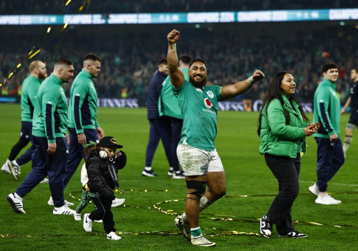Bundee Aki, el cajero de banco samoano que abrazó el carácter irlandés